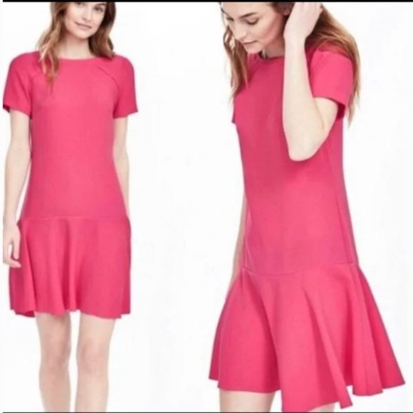 Banana Republic Dresses & Skirts - Banana Republic Dress 💗 Barbiecore